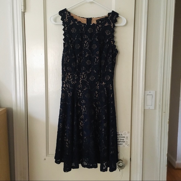 Navy lace formal dress - Picture 2 of 3